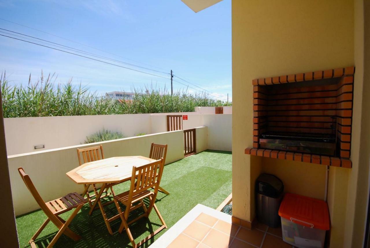 Marta Apartment - Balcony, Patio, Pool Ferrel  Eksteriør billede